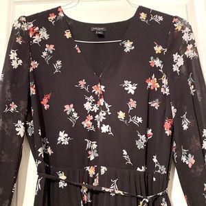 Ann Taylor Black Floral Midi Dress Size 4P